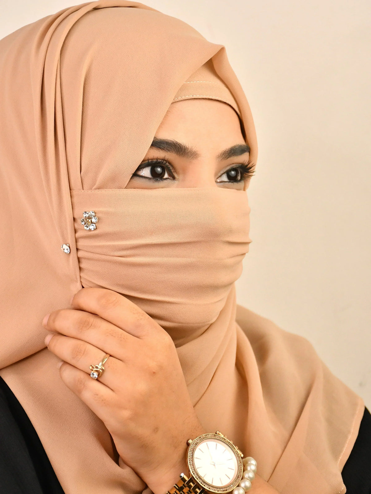Hijab Friendly Mask